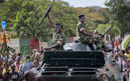  Burundi army chief narrowly escapes assassination