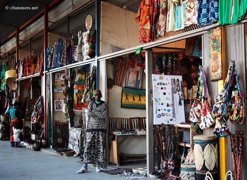 Mukuni Park Curio Market Home to Great Handy Artworks