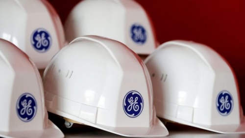 GE shares plunge as investigation widens 