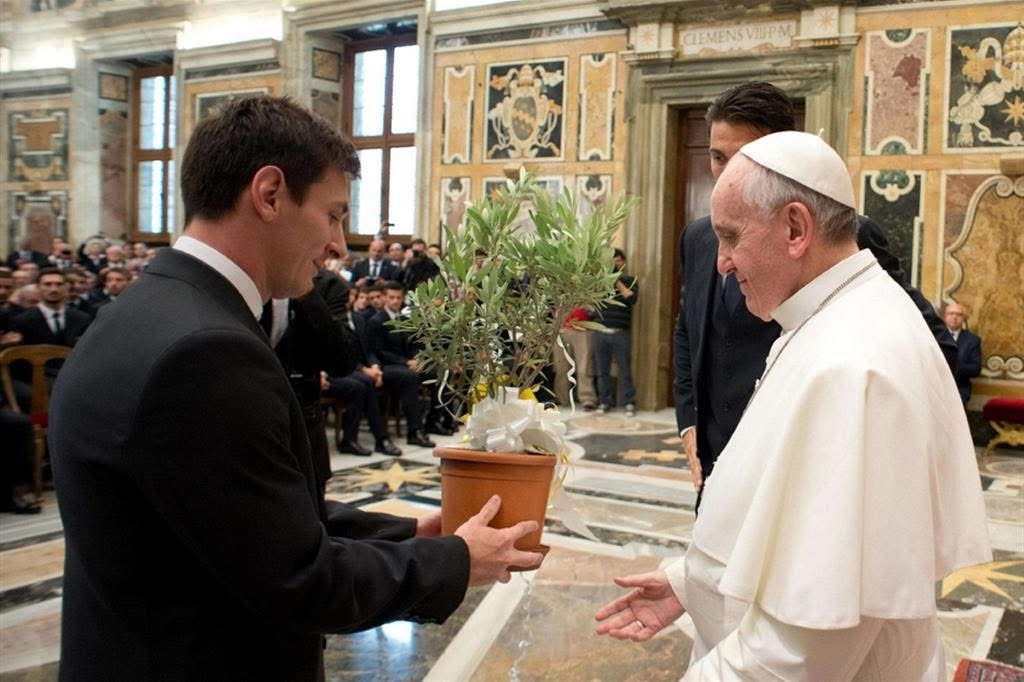 Remembering Pope Francis! A Meeting with Lionel Messi