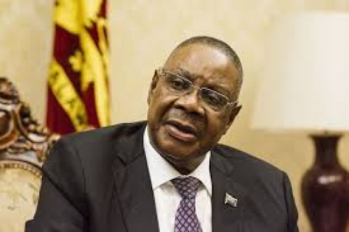 PETER MUTHARIKA LOSES AN ELECTION.