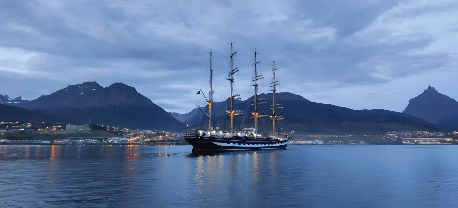 Russian Sailboats to Feature in Photo Exhibition at World Public Assembly